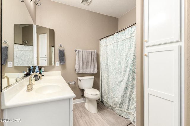 20365 E SONOQUI Boulevard, Queen Creek, AZ 85142