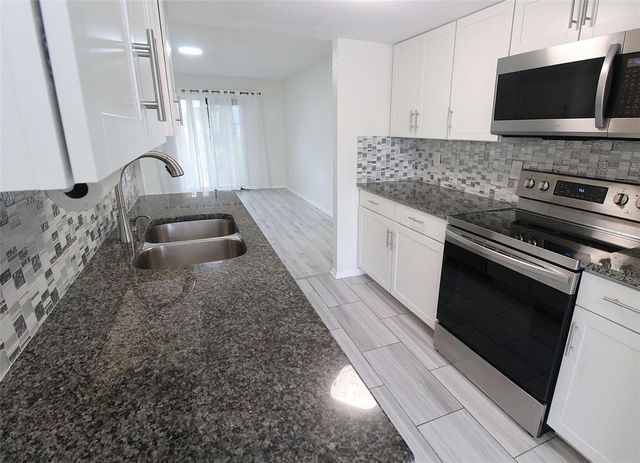 5310 26TH STREET W 1403, Bradenton, FL 34207