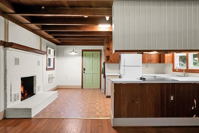 952 W Main Street, Harleyville, SC 29448
