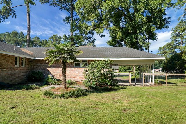952 W Main Street, Harleyville, SC 29448