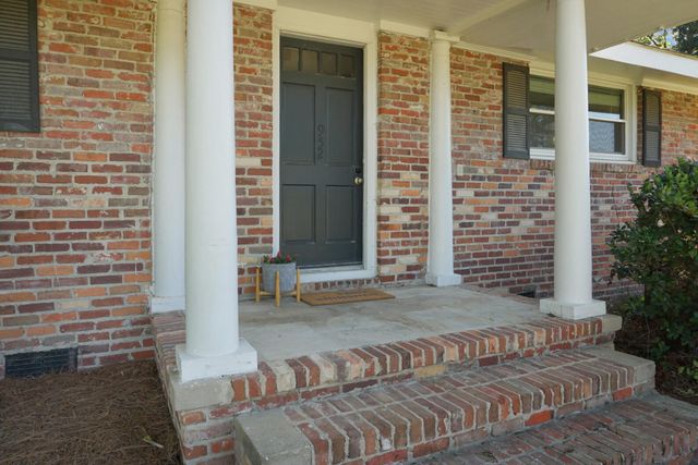 952 W Main Street, Harleyville, SC 29448