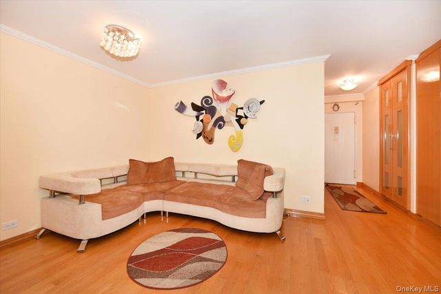 9737 63rd Road 10E, Rego Park, NY 11374