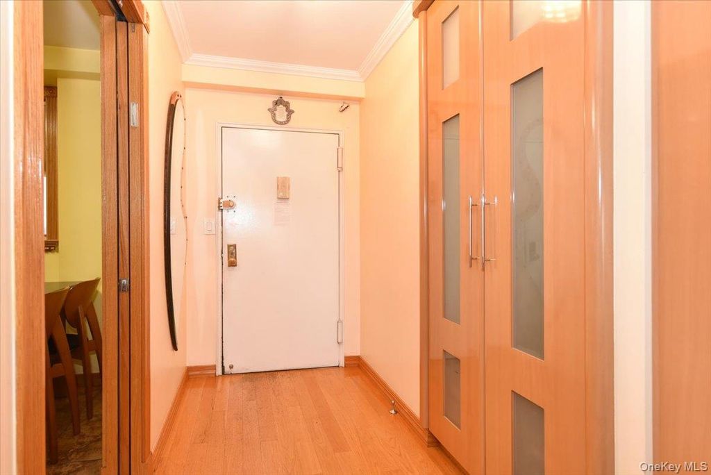 9737 63rd Road 10E, Rego Park, NY 11374 — photo 4