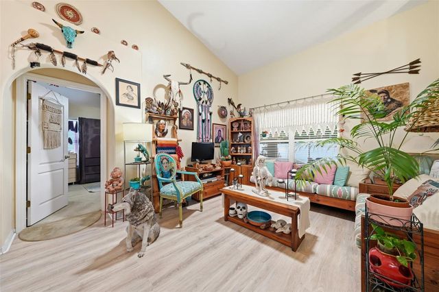 2503 GABLES DRIVE, Eustis, FL 32726