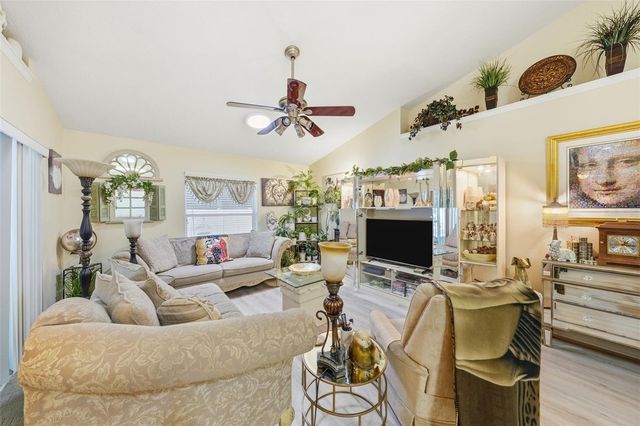 2503 GABLES DRIVE, Eustis, FL 32726
