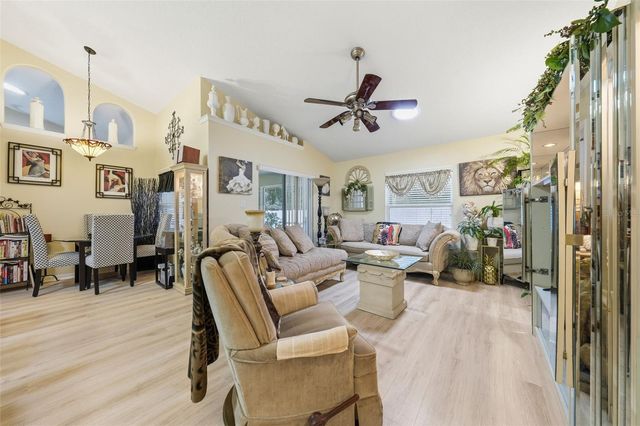 2503 GABLES DRIVE, Eustis, FL 32726