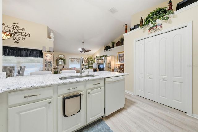 2503 GABLES DRIVE, Eustis, FL 32726