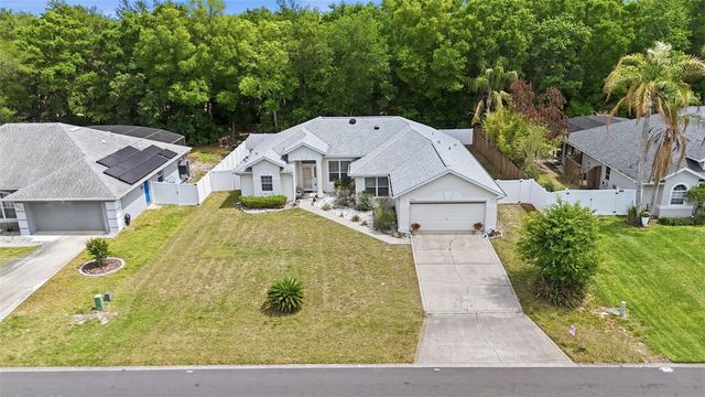 2503 GABLES DRIVE, Eustis, FL 32726