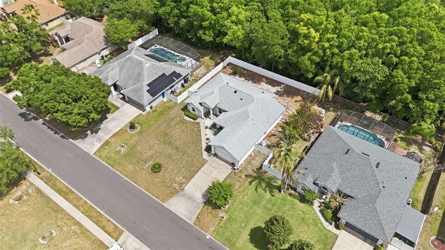 2503 GABLES DRIVE, Eustis, FL 32726