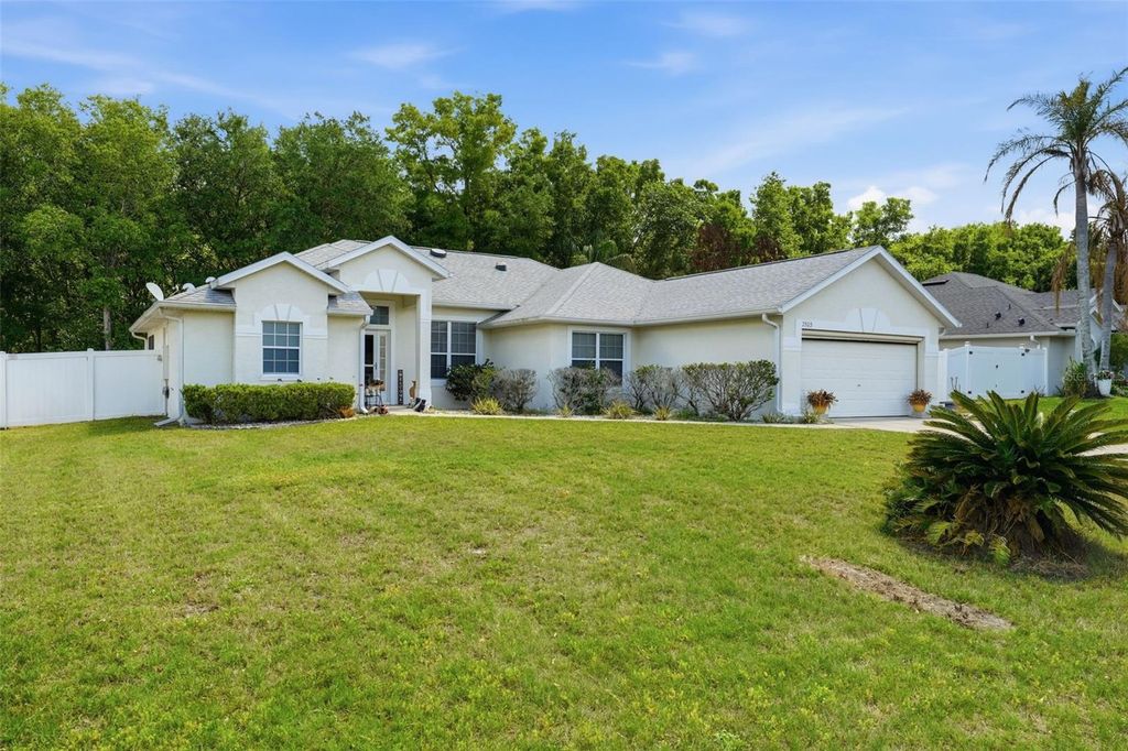 2503 GABLES DRIVE, Eustis, FL 32726