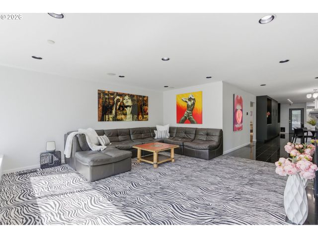 3712 SOUTHSHORE Blvd, Lake Oswego, OR 97035