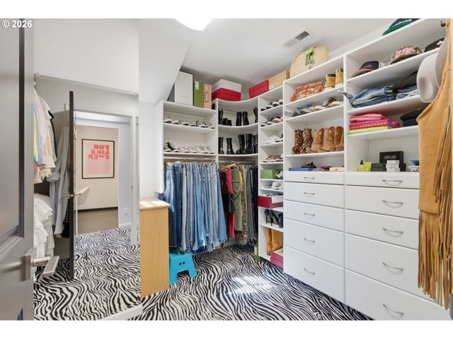 3712 SOUTHSHORE Blvd, Lake Oswego, OR 97035