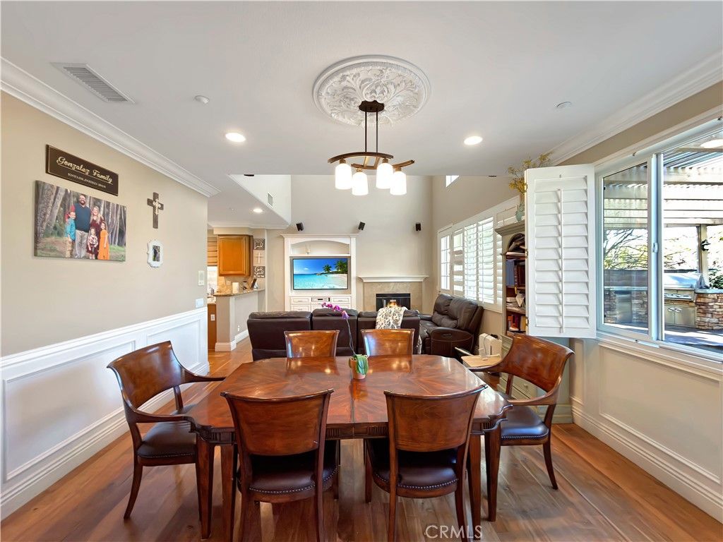 Image 15 of property listing at 525 Dickinson Circle, Placentia, CA 92870