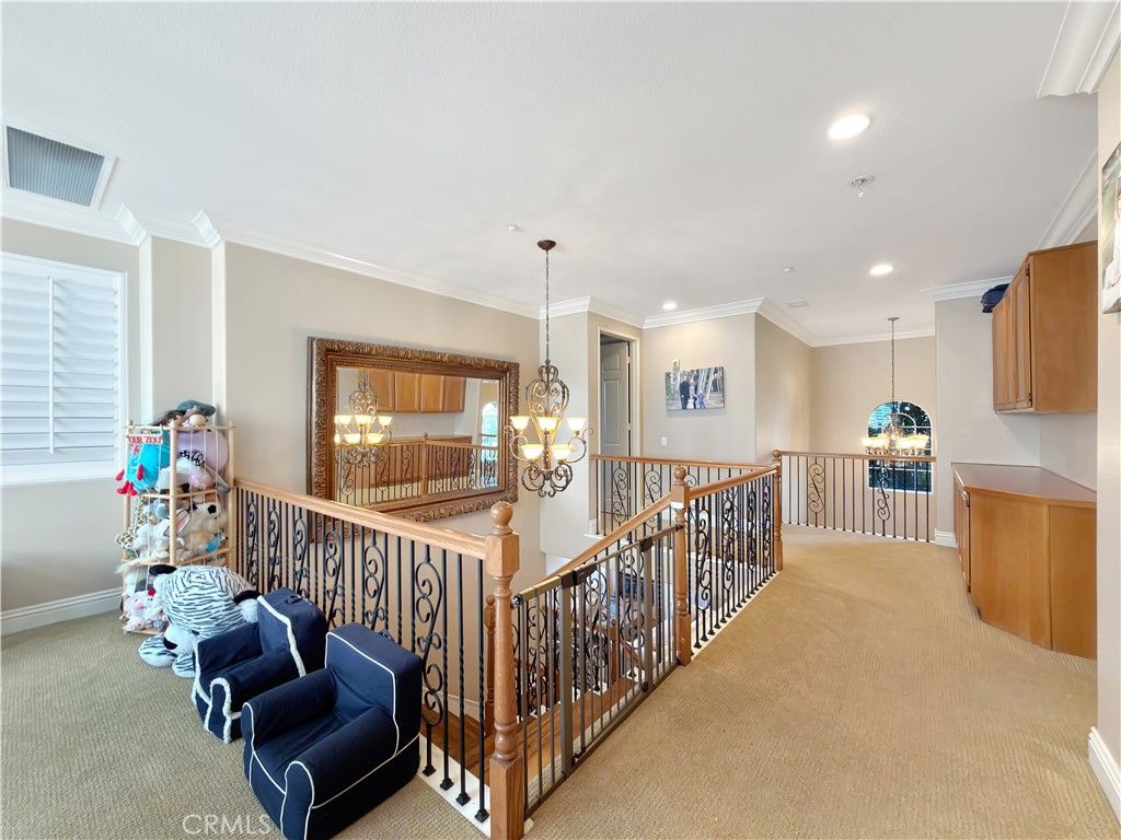 Image 23 of property listing at 525 Dickinson Circle, Placentia, CA 92870