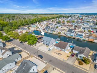 59 Top Sail Court, Bayville, NJ 08721