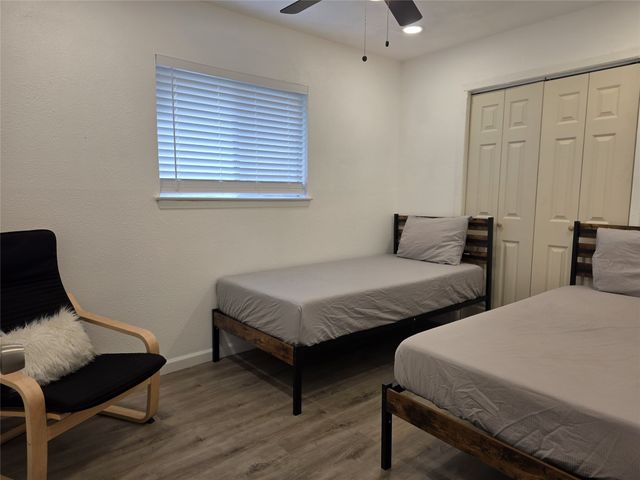 853 Broadway Avenue A, Euless, TX 76040