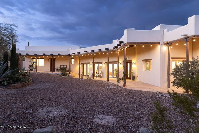 3360 N Horseback Trail, Tucson, AZ 85745