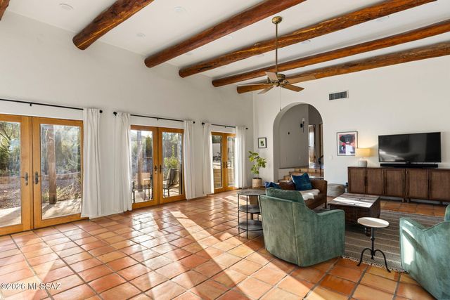 3360 N Horseback Trail, Tucson, AZ 85745