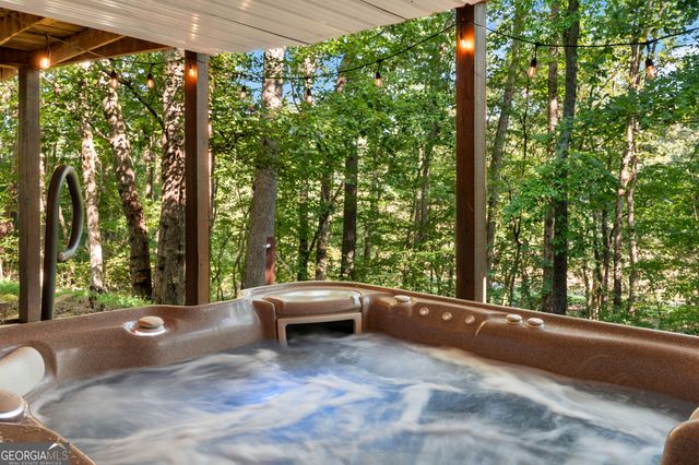 284 Major Ridge Road, Blue Ridge, GA 30513