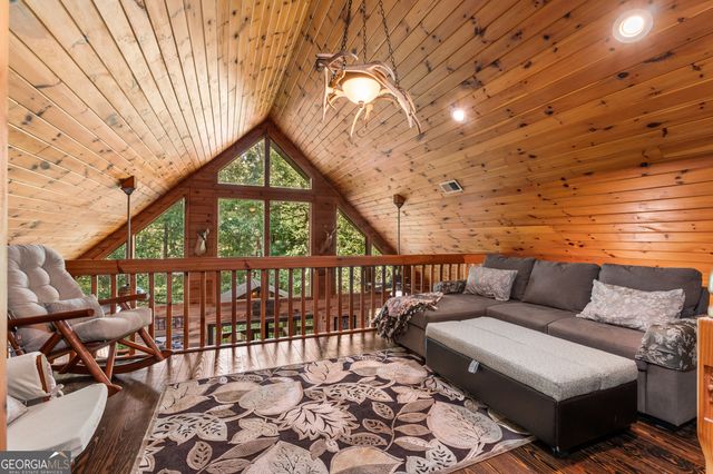 284 Major Ridge Road, Blue Ridge, GA 30513