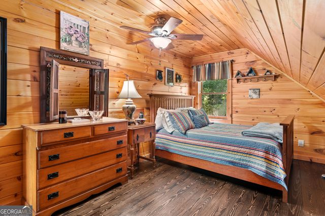 284 Major Ridge Road, Blue Ridge, GA 30513