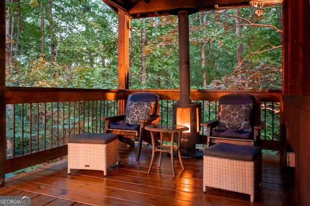 284 Major Ridge Road, Blue Ridge, GA 30513
