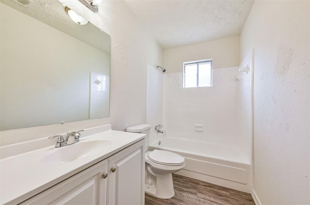9563 Sutter Park Lane, Houston, TX 77086