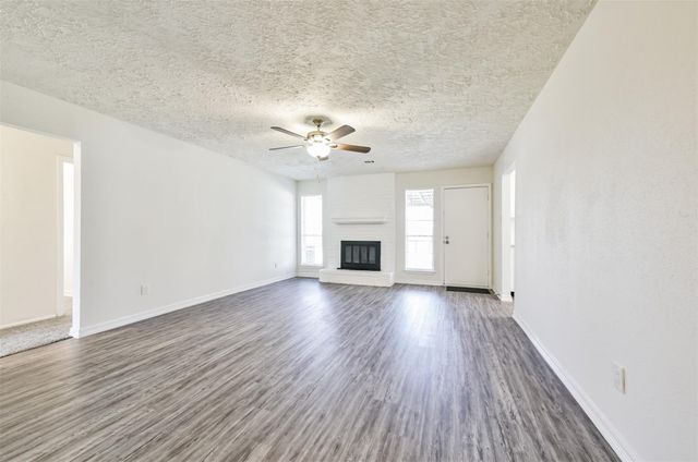 9563 Sutter Park Lane, Houston, TX 77086