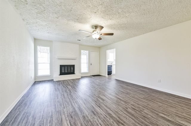 9563 Sutter Park Lane, Houston, TX 77086