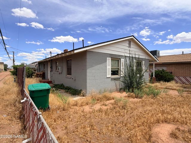 1120 N Kinsley Avenue, Winslow, AZ 86047