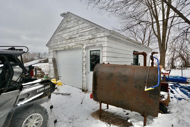 12001 W Donges Bay ROAD, Mequon, WI 53097