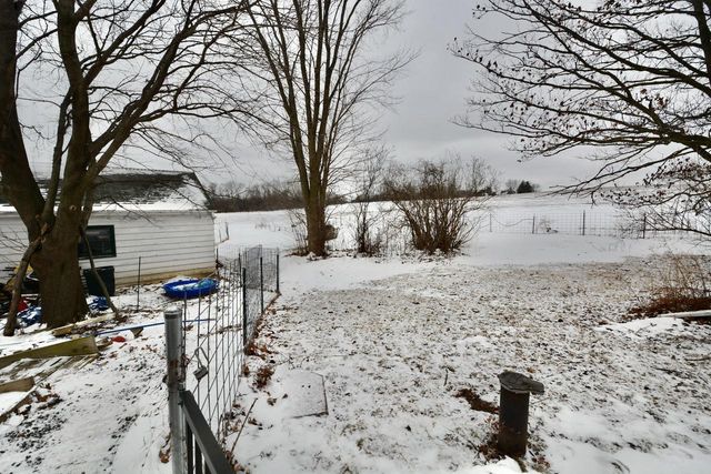 12001 W Donges Bay ROAD, Mequon, WI 53097