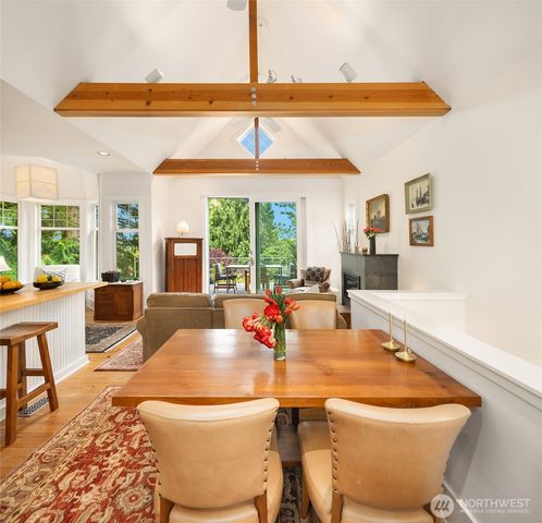 2511 E Roy Street, Seattle, WA 98112