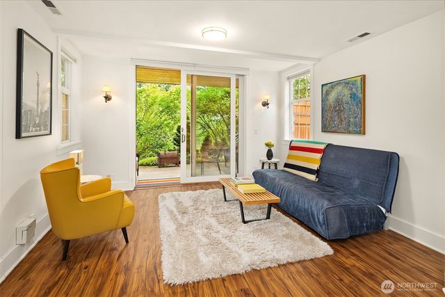 2511 E Roy Street, Seattle, WA 98112