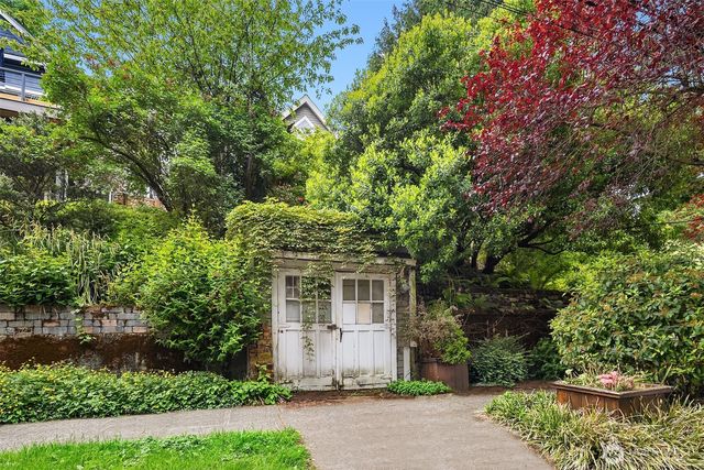 2511 E Roy Street, Seattle, WA 98112