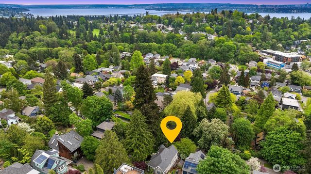 2511 E Roy Street, Seattle, WA 98112