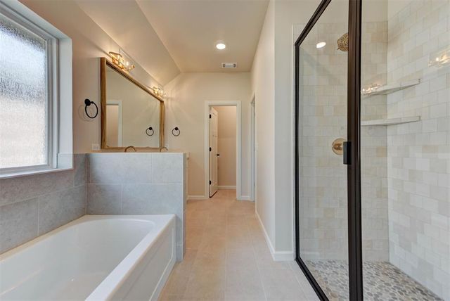 4825 Desert Willow Lane, Edmond, OK 73034