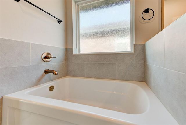 4825 Desert Willow Lane, Edmond, OK 73034