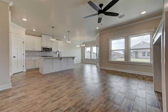 4825 Desert Willow Lane, Edmond, OK 73034