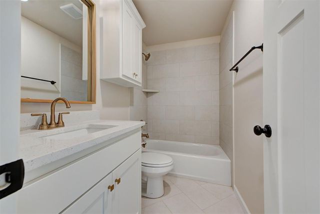 4825 Desert Willow Lane, Edmond, OK 73034