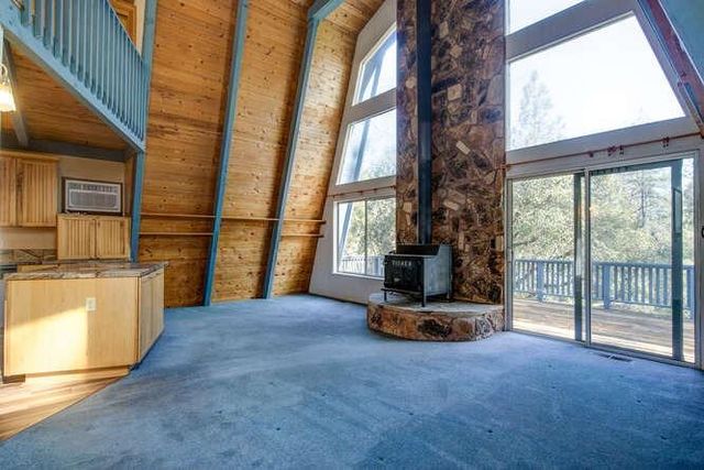 5633 Silver Saddle Dr, Hathaway Pines, CA 95233