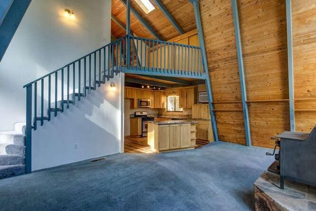 5633 Silver Saddle Dr, Hathaway Pines, CA 95233