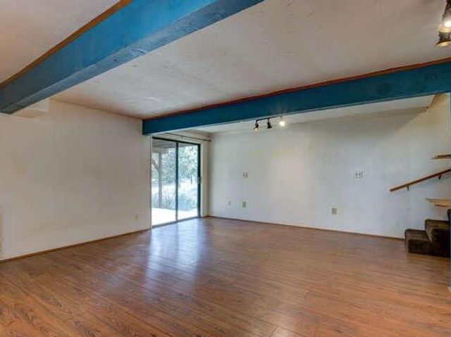 5633 Silver Saddle Dr, Hathaway Pines, CA 95233