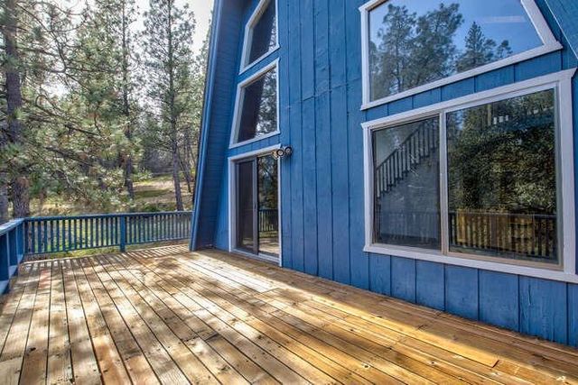 5633 Silver Saddle Dr, Hathaway Pines, CA 95233