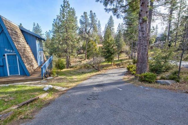 5633 Silver Saddle Dr, Hathaway Pines, CA 95233