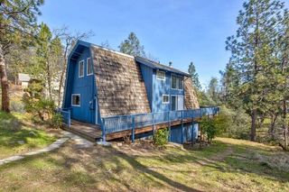 5633 Silver Saddle Dr, Hathaway Pines, CA 95233