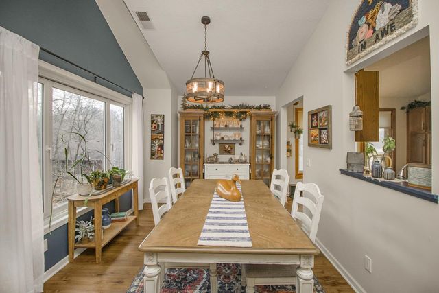 5821 Timber Trail SE, Prior Lake, MN 55372