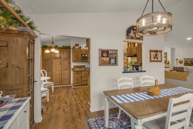 5821 Timber Trail SE, Prior Lake, MN 55372