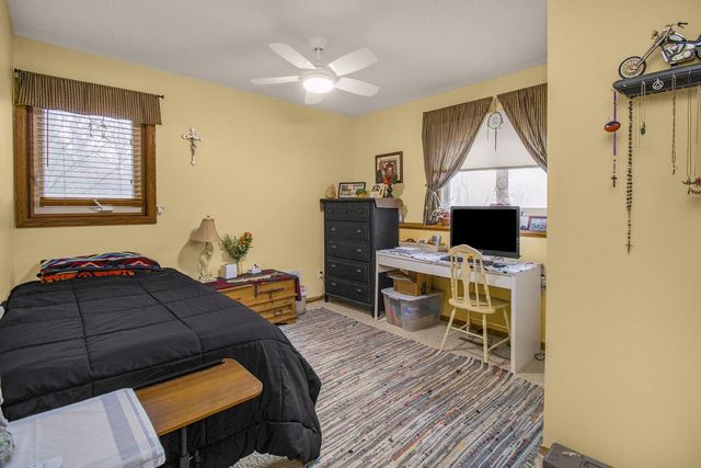 5821 Timber Trail SE, Prior Lake, MN 55372