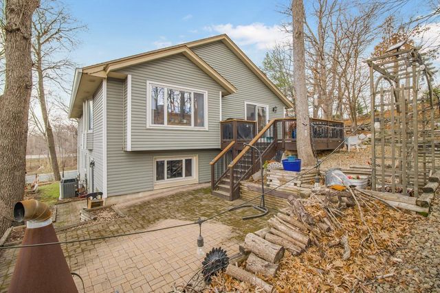 5821 Timber Trail SE, Prior Lake, MN 55372